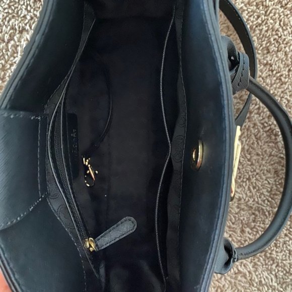 LIKE NEW Michael Kors Hamilton Satchel Bag - Picture 4 of 5